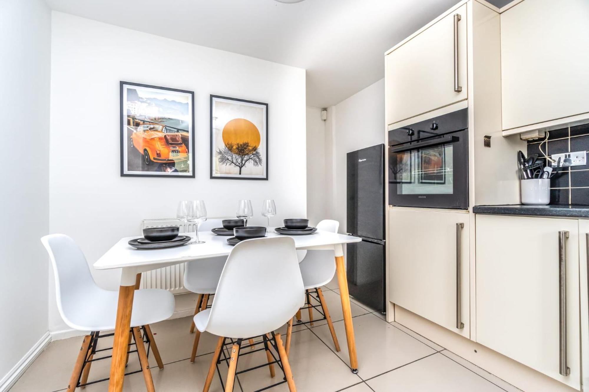 Cosy Guest House In Whitechapel Лондон Екстер'єр фото